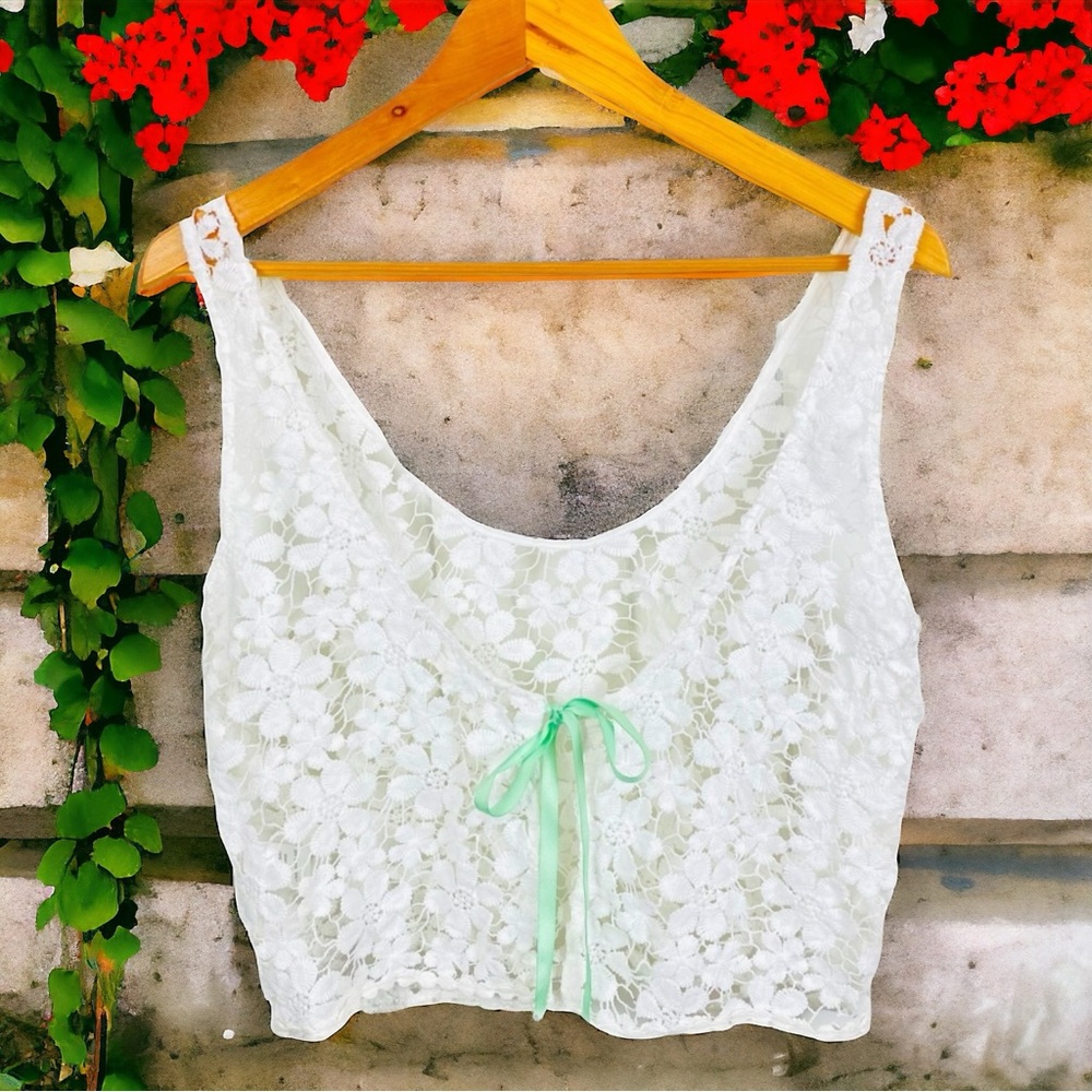 En Crème Dainty Sheer Floral Crochet Lace Open Tie Back Coquette Crop Top White